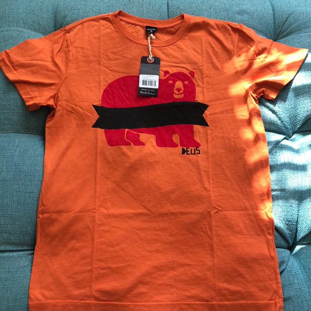Deus Bear T-Shirt Brand New!